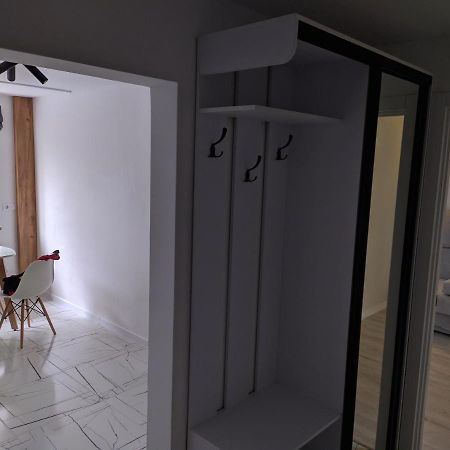 Cozy 75 Apart In Center - 2Х Кімнатна Квартира В Центрі Кропивницького Kropyvnytsky Buitenkant foto